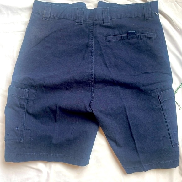 Mens Cargo shorts - Picture 6 of 9